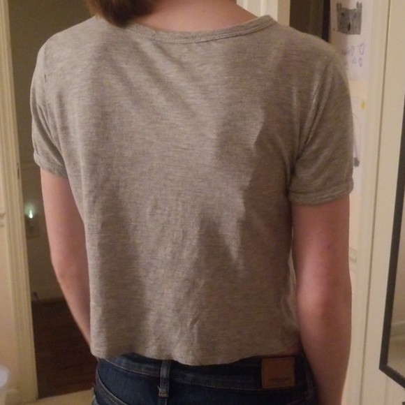 Crop top - Picture 3 of 3